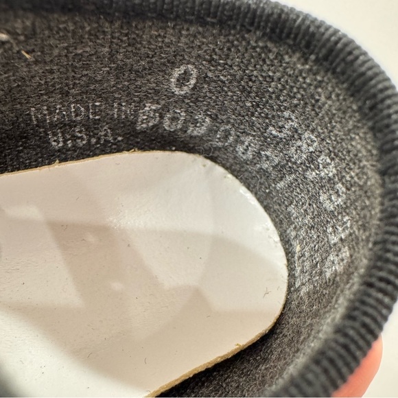 Vintage 1980s Black patent baby Mary Jane Shoes classic design sz 0 - Picture 7 of 7